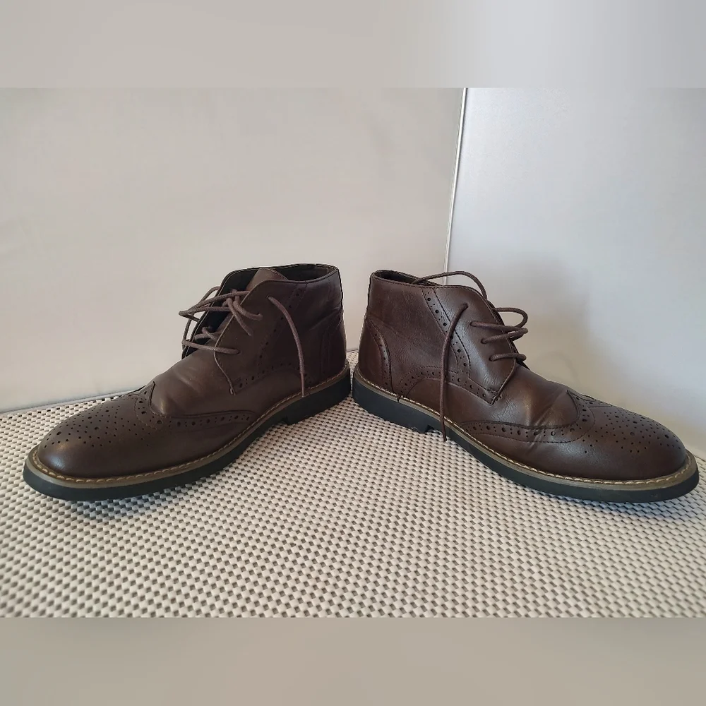Alpine Swiss Men's Size 8 Brown Ankle Boots
